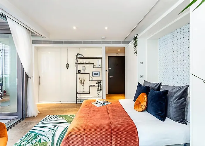 Idyllic Covent Garden Flat