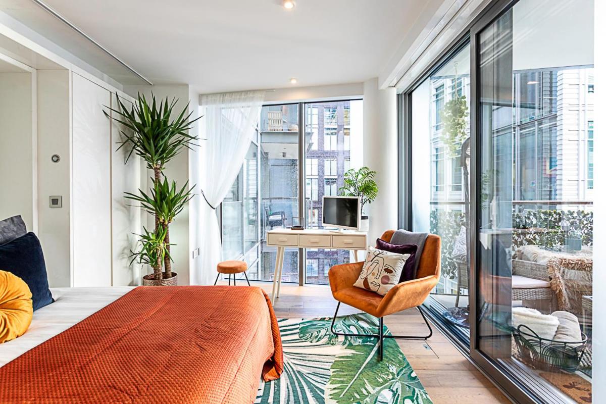 Idyllic Covent Garden Flat London